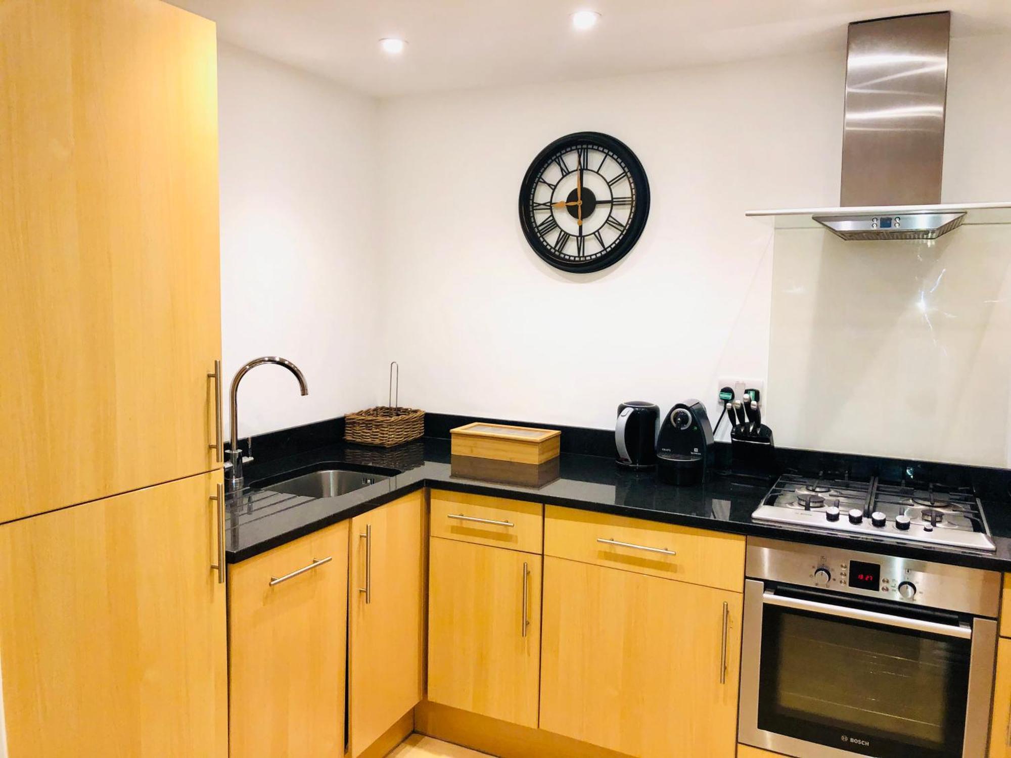 Superbly Located 2 Bedroom Luxury Apartment Bath Extérieur photo